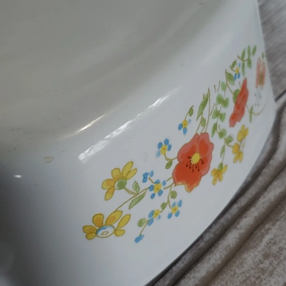 Corning ware vintage wildflower print 1 1/2 qt caserole